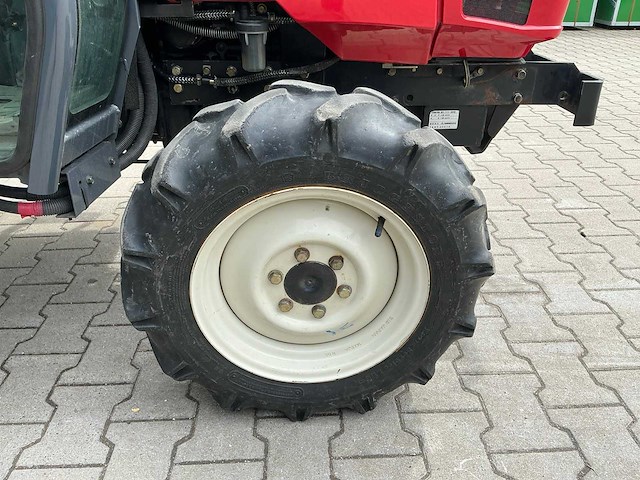 Mitsubishi gs25 4x4 minitractor - afbeelding 18 van  39