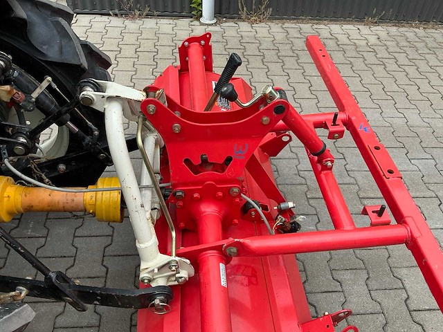 Mitsubishi gs25 4x4 minitractor - afbeelding 27 van  39