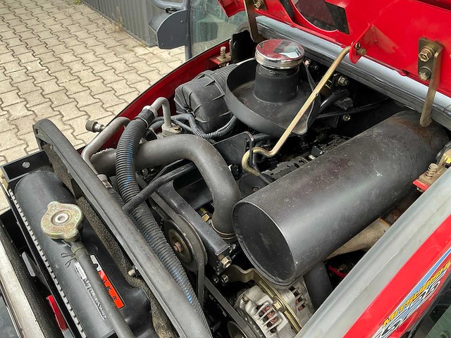 Mitsubishi gs25 4x4 minitractor - afbeelding 31 van  39