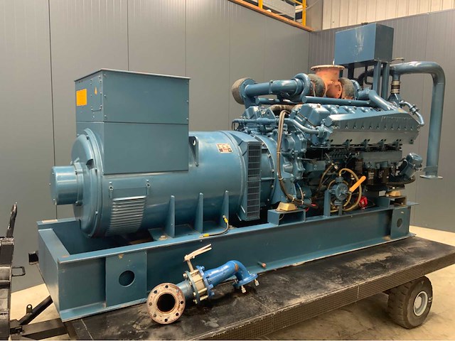 Mitsubishi hc63462 nsa stroomgenerator 760kva (c) - afbeelding 3 van  3