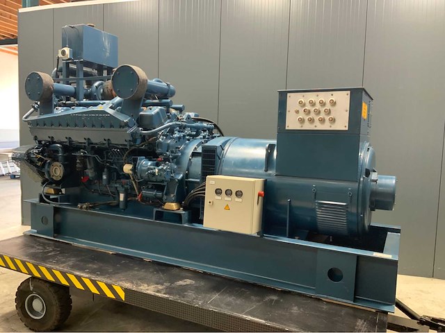 Mitsubishi hc63462 stroomgenerator 760kva - afbeelding 3 van  9