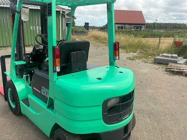Mitsubishi kf020 vorkheftruck - afbeelding 14 van  15