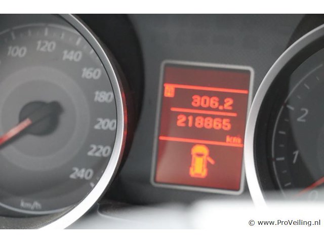 Mitsubishi lancer | benzine | kenteken: 32-ngp-1 - afbeelding 14 van  31