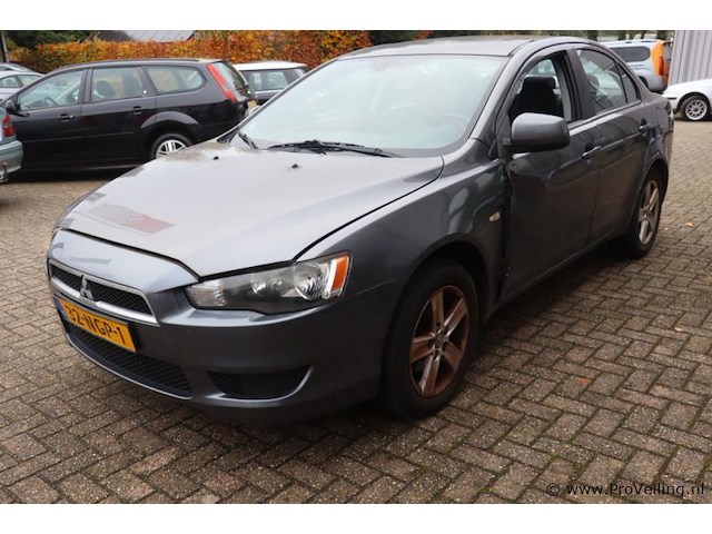 Mitsubishi lancer | benzine | kenteken: 32-ngp-1 - afbeelding 23 van  31