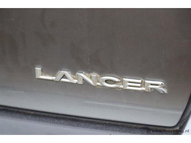 Mitsubishi lancer | benzine | kenteken: 32-ngp-1 - afbeelding 31 van  31