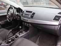 Mitsubishi lancer | benzine | kenteken: 32-ngp-1 - afbeelding 7 van  31