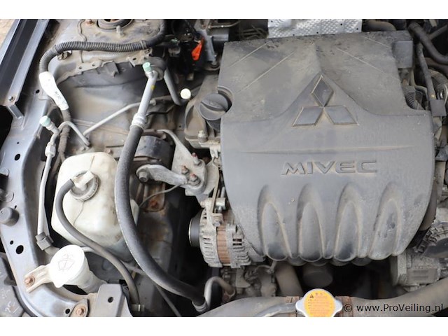 Mitsubishi lancer | benzine | kenteken: 32-ngp-1 - afbeelding 18 van  31