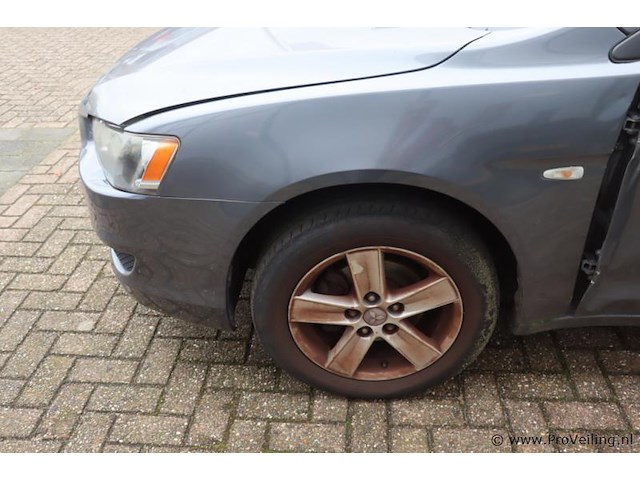 Mitsubishi lancer | benzine | kenteken: 32-ngp-1 - afbeelding 26 van  31