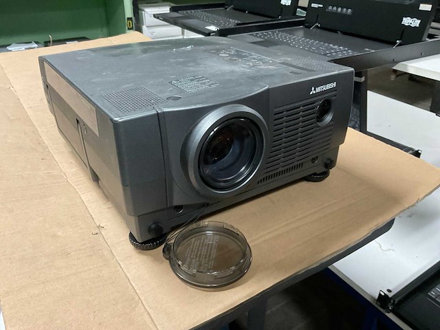 Mitsubishi lvp-x400u projector - afbeelding 1 van  5