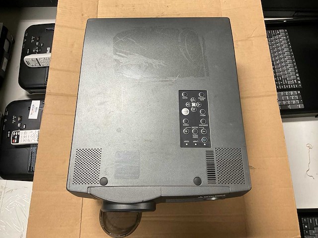 Mitsubishi lvp-x400u projector - afbeelding 3 van  5