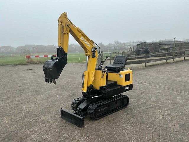 Mitsubishi me 08 minigraafmachine - afbeelding 2 van  9