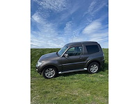Mitsubishi mitsubishi pajero 3.2 tdi automaat vb-577-t - afbeelding 1 van  5