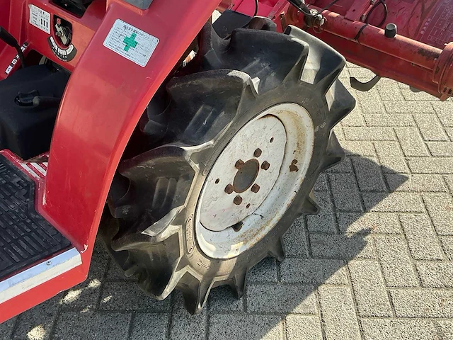 Mitsubishi mt14 ( 4wd ) minitractor - afbeelding 4 van  16