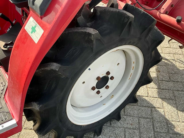Mitsubishi mt16 ( 4wd ) minitractor - afbeelding 6 van  16