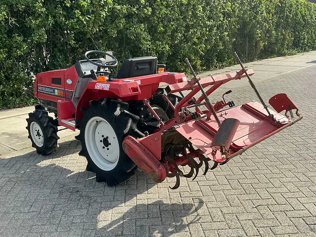 Mitsubishi mt16 ( 4wd ) minitractor - afbeelding 11 van  16
