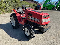 Mitsubishi mt16 vierwielaangedreven mini landbouwtractor - afbeelding 1 van  4