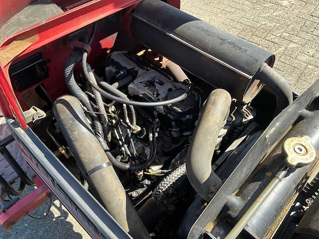 Mitsubishi mt240 vierwielaangedreven mini landbouwtractor - afbeelding 13 van  13