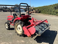 Mitsubishi mt240 vierwielaangedreven mini landbouwtractor - afbeelding 3 van  13