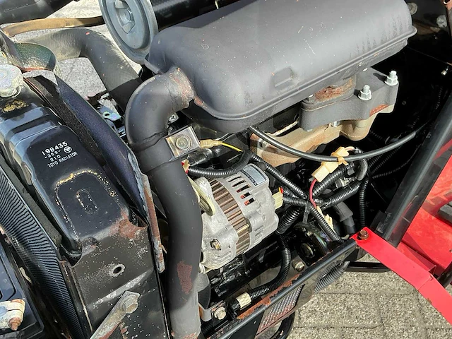 Mitsubishi mt55 ( 4wd ) minitractor - afbeelding 3 van  19