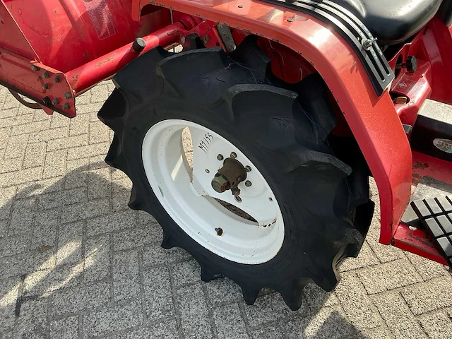Mitsubishi mt55 ( 4wd ) minitractor - afbeelding 7 van  19