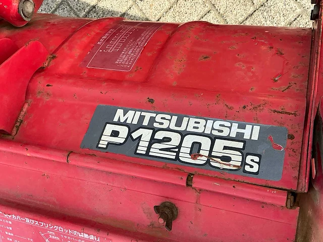 Mitsubishi mt55 ( 4wd ) minitractor - afbeelding 8 van  19