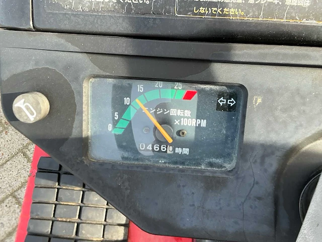 Mitsubishi mt55 ( 4wd ) minitractor - afbeelding 15 van  19