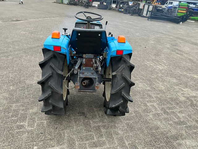 Mitsubishi mte1800d vierwielaangedreven mini landbouwtractor - afbeelding 4 van  14