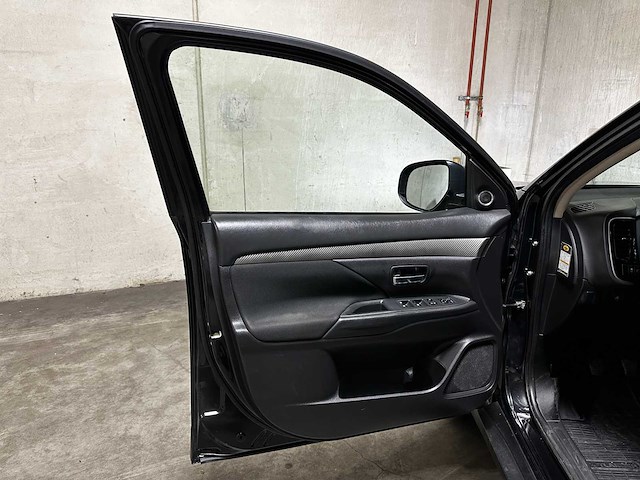 Mitsubishi outlander 150pk 2016 (origineel-nl), vz-564-v - afbeelding 14 van  34