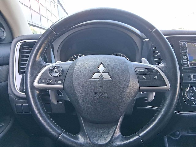 Mitsubishi outlander 2.0 business edition car 2015 | 6-zst-57 - afbeelding 8 van  29