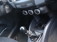 Mitsubishi outlander 2.0 di-d invite| 4wd | diesel | kenteken: 04-vjt-8 - afbeelding 8 van  21