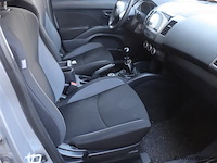 Mitsubishi outlander 2.0 di-d invite| 4wd | diesel | kenteken: 04-vjt-8 - afbeelding 21 van  21