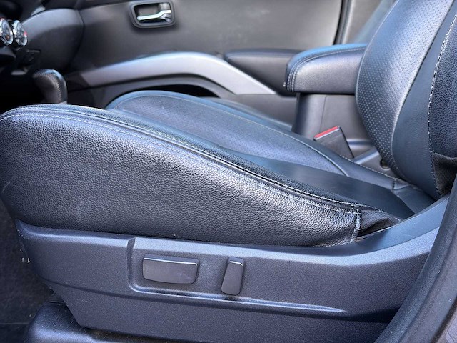 Mitsubishi outlander 2.0 edition two 2012 | 95-xlz-4 - afbeelding 36 van  37