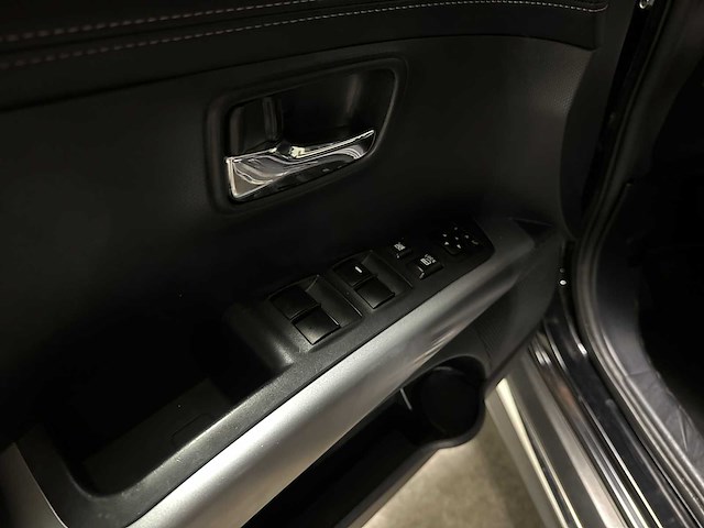 Mitsubishi outlander 2.0 intro edition 147pk 2010 (origineel-nl) automaat, 43-nth-8 - afbeelding 21 van  46