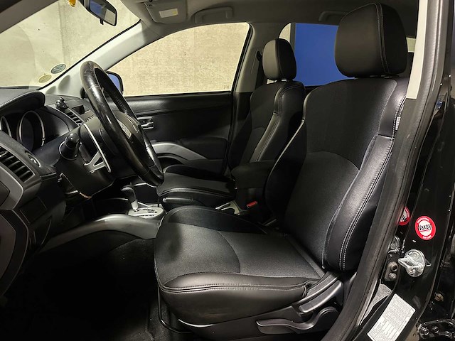 Mitsubishi outlander 2.0 intro edition 147pk 2010 (origineel-nl) automaat, 43-nth-8 - afbeelding 24 van  46