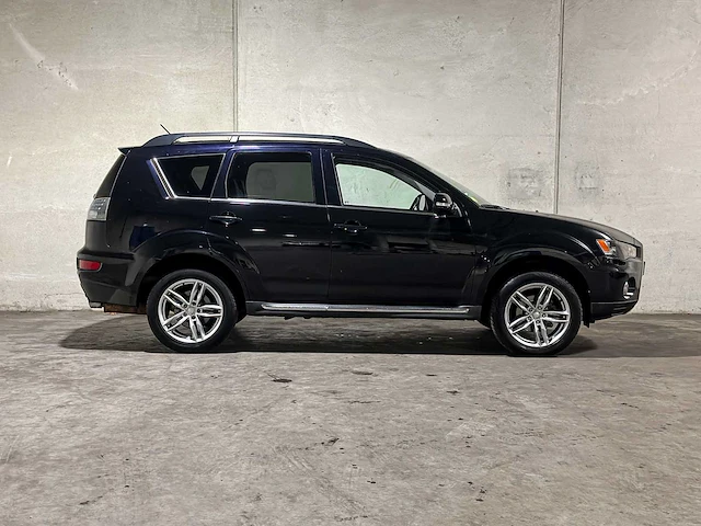 Mitsubishi outlander 2.0 intro edition 147pk 2010 (origineel-nl) automaat, 43-nth-8 - afbeelding 45 van  46