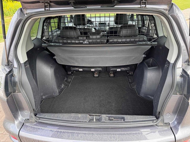 Mitsubishi outlander 2.0 intro edition; 15-nst-3 - afbeelding 3 van  14