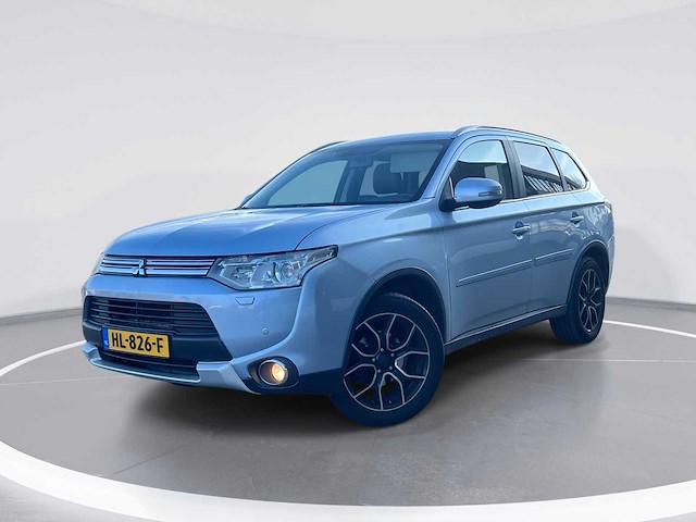 Mitsubishi outlander 2.0 phev executive edition 2015 | hl-826-f - afbeelding 1 van  25