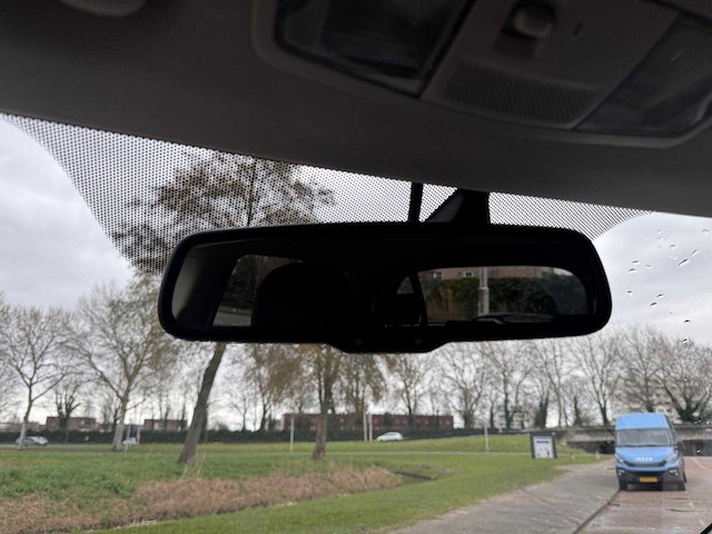 Mitsubishi outlander 2.0 phev executive edition automaat, hr-117-v - afbeelding 3 van  19