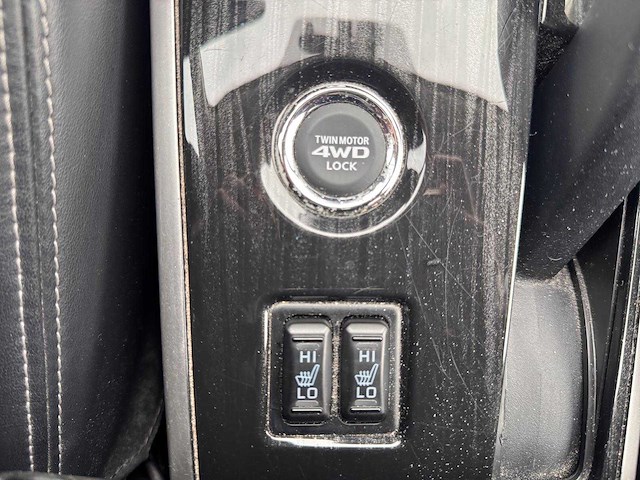 Mitsubishi outlander 2.0 phev executive edition automaat, hr-117-v - afbeelding 9 van  19