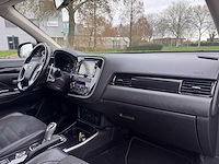 Mitsubishi outlander 2.0 phev executive edition automaat, hr-117-v - afbeelding 17 van  19