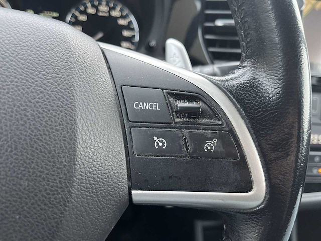 Mitsubishi outlander 2.0 phev exeed xline 2015 | 7-ztb-57 - afbeelding 2 van  26