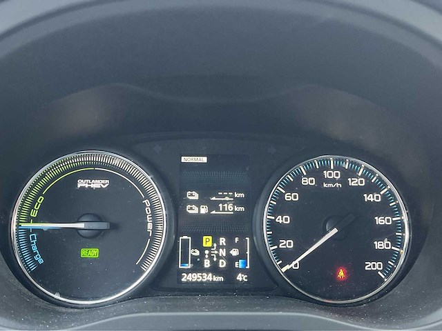 Mitsubishi outlander 2.0 phev exeed xline 2015 | 7-ztb-57 - afbeelding 8 van  26