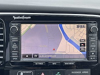 Mitsubishi outlander 2.0 phev exeed xline 2015 | 7-ztb-57 - afbeelding 16 van  26