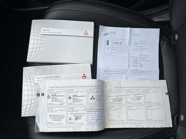 Mitsubishi outlander 2.0 phev exeed xline 2015 | 7-ztb-57 - afbeelding 17 van  26