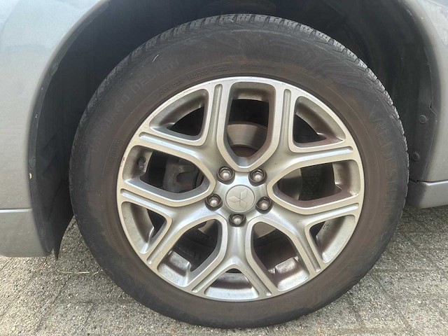 Mitsubishi outlander 2.0 phev instyle+ , 2-spl-82 - afbeelding 8 van  17