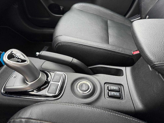 Mitsubishi outlander 2.0 phev instyle+ , 2-sxp-81 - afbeelding 12 van  25