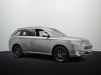 Mitsubishi outlander 2.0 phev instyle 2014 | 8-xkh-60 - afbeelding 2 van  37