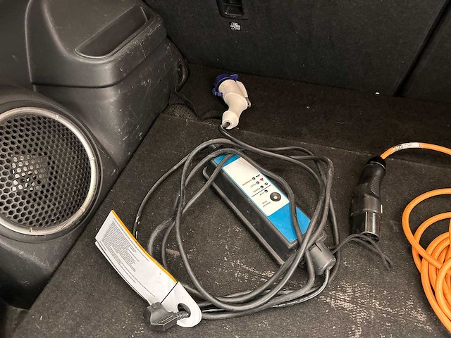 Mitsubishi outlander 2.0 phev instyle 2014 | 8-xkh-60 - afbeelding 3 van  37