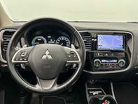 Mitsubishi outlander 2.0 phev instyle 2014 | 8-xkh-60 - afbeelding 8 van  37