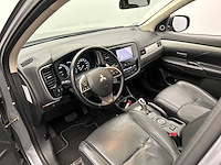 Mitsubishi outlander 2.0 phev instyle 2014 | 8-xkh-60 - afbeelding 11 van  37